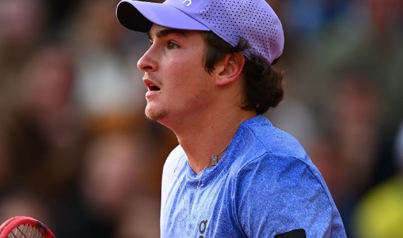 Tênis: João Fonseca se garante na segunda rodada de Roland Garros